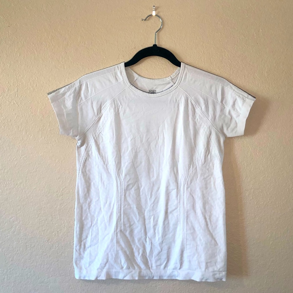 Athleta girl tee shirt